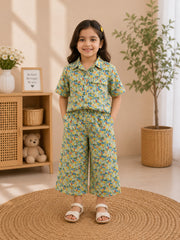 Girls cord set